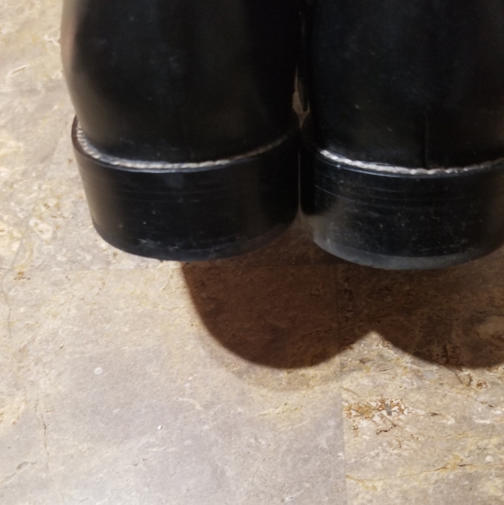 Black boots